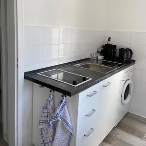 Privates Ferienwohnung Im Einfamilienhaus , Düsseldorf Deutschland